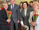 Женщины Вице-президенты союза были приглашены на торжественный прием губернатора..